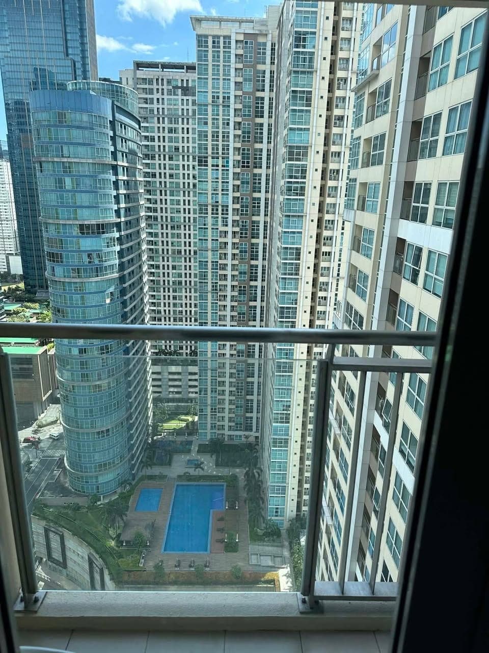 For Lease: 1 Bedroom Unit at Time Square West, BGC - photo 5