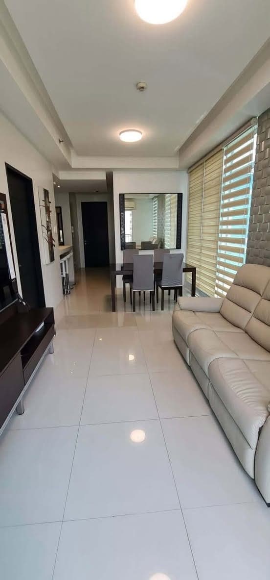 For Lease: Fully furnished 2 Bedroom Corner-Unit at Crescent Park Residences, BGC - photo 2