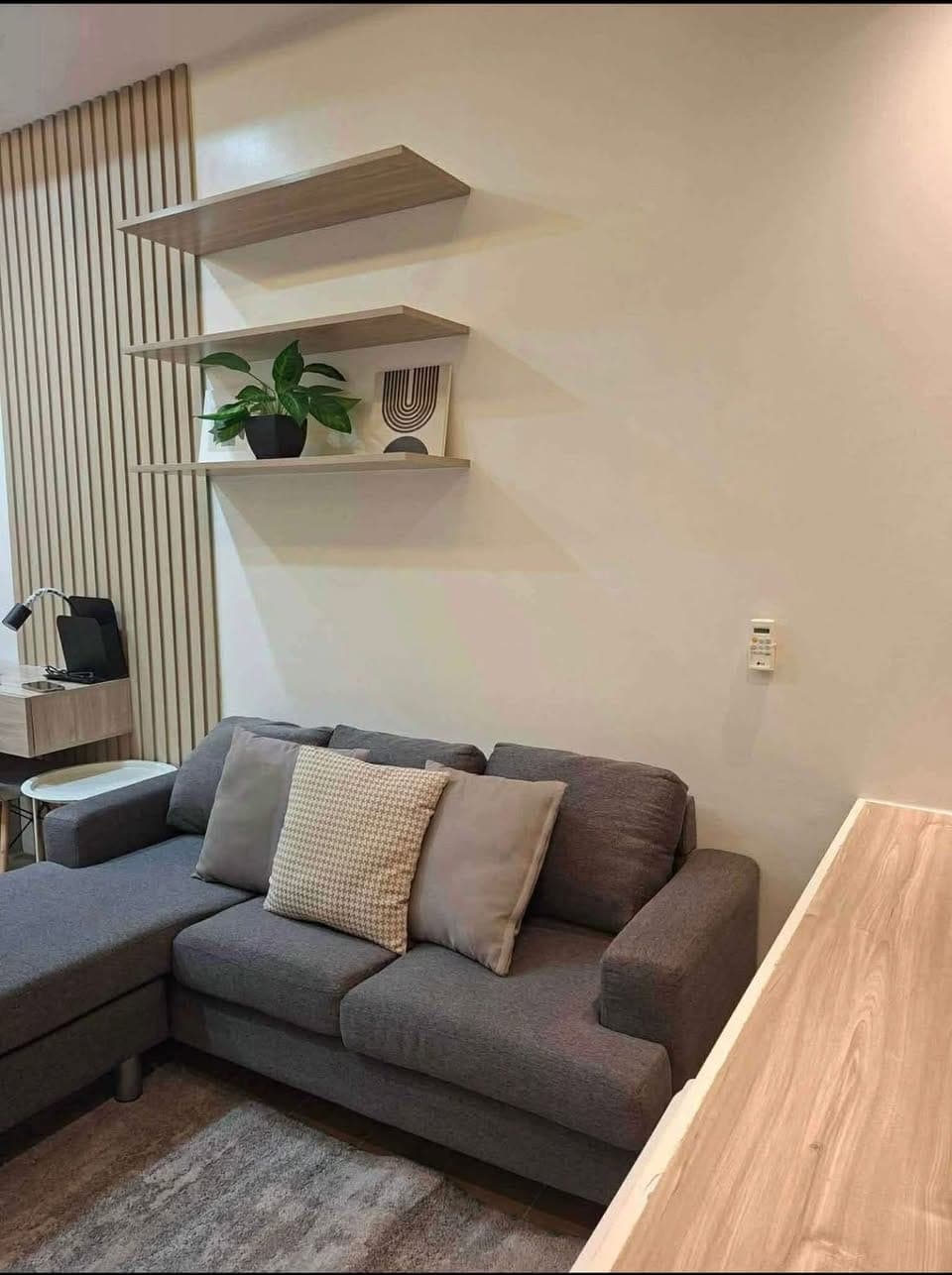 FOR RENT - photo 2