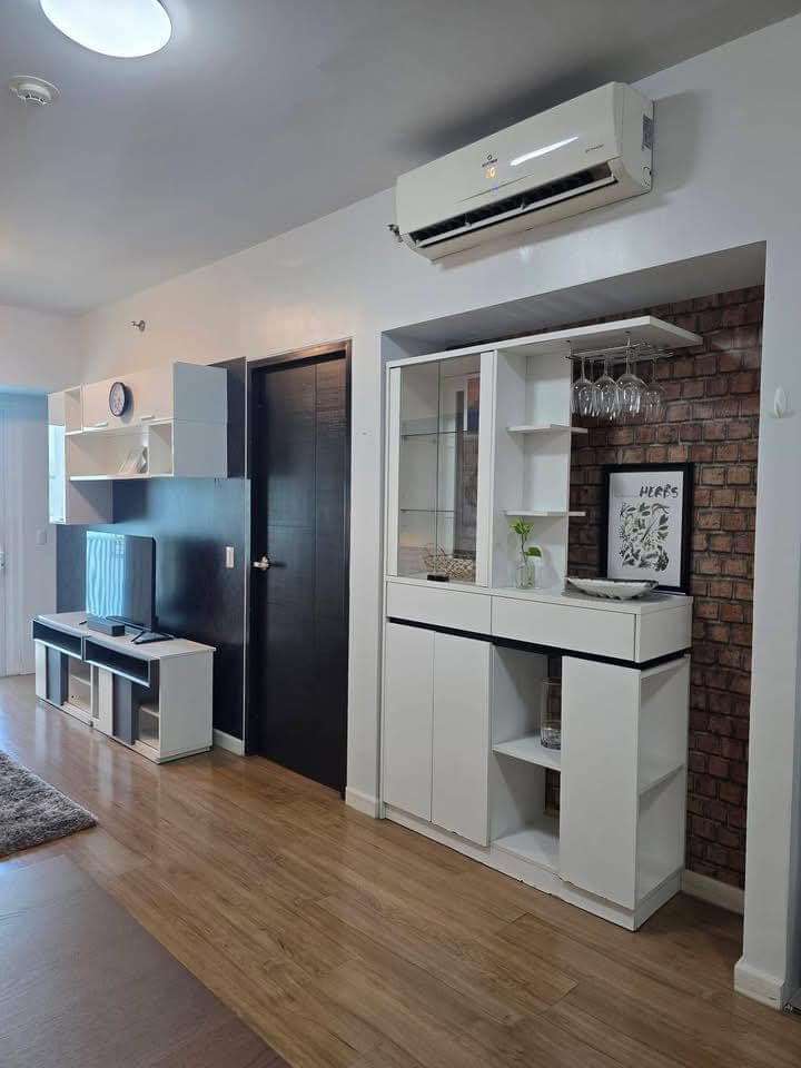 ‼️FOR RENT🏢TWO SERENDRA, MERANTI TOWER, BGC💥21st floor - photo 3