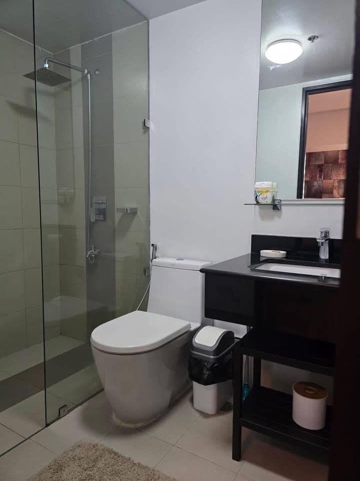 ‼️FOR RENT🏢TWO SERENDRA, MERANTI TOWER, BGC💥21st floor - photo 5