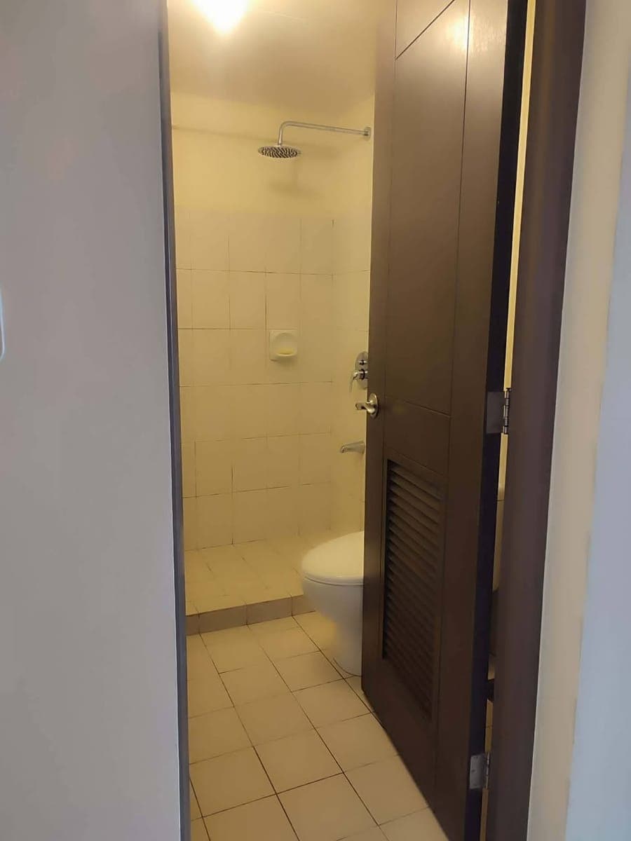 Verawood Residences Rental Listing - photo 5