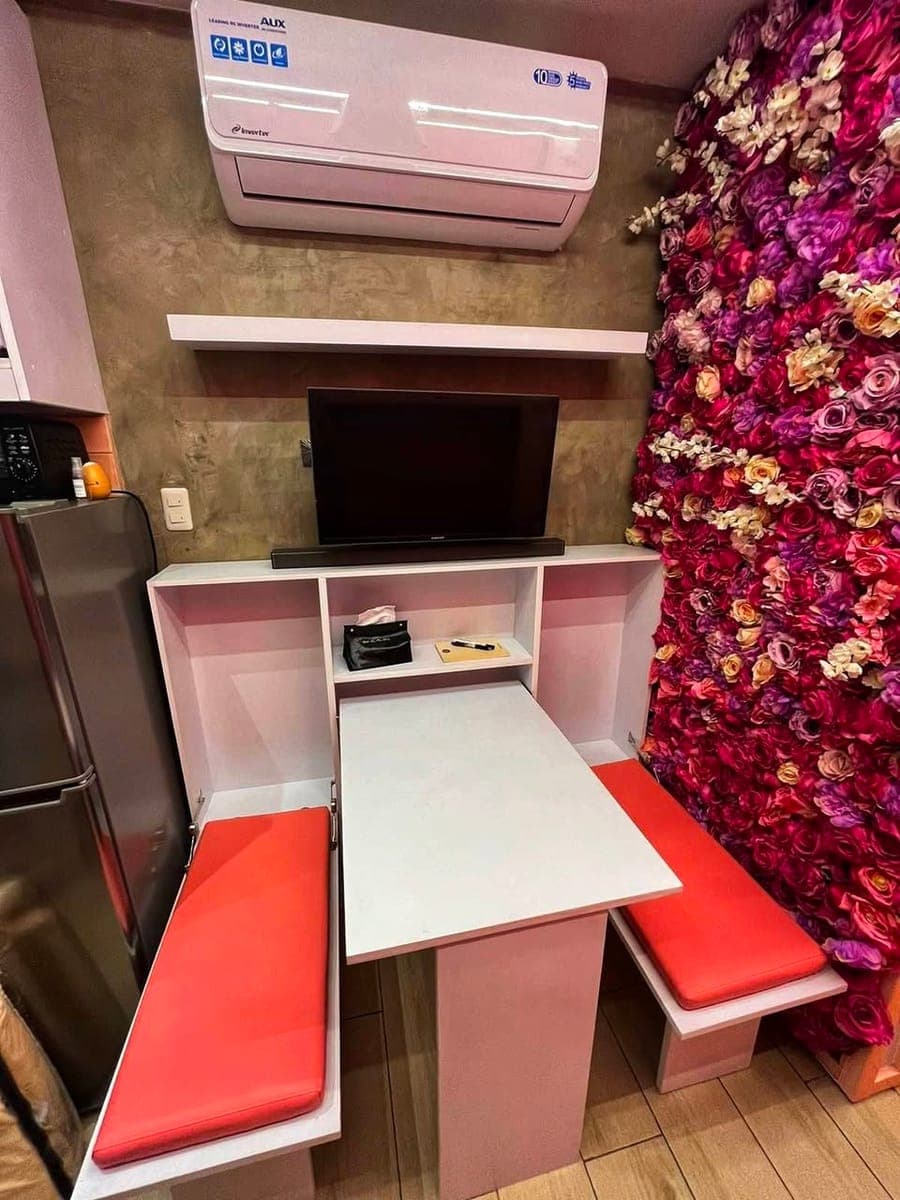 Japanese Cherry Blossom Themed Unit - Ready for Rent - photo 2