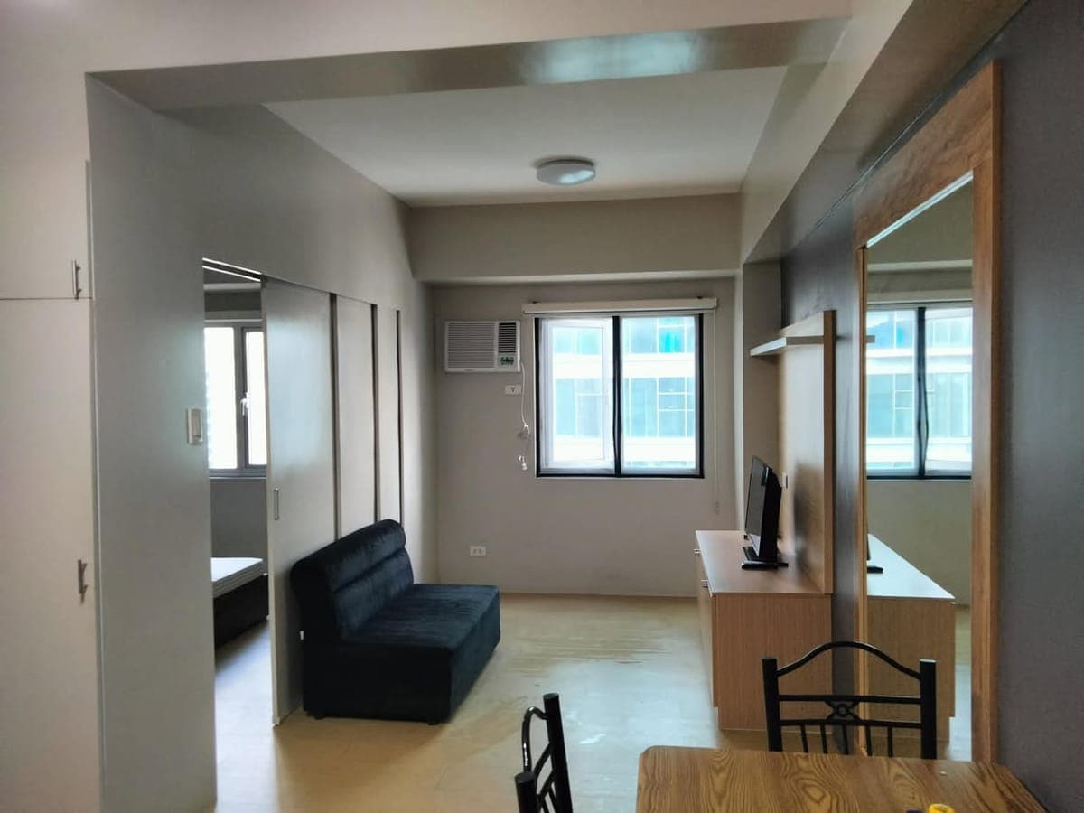 **FOR LEASE/RENT** - photo 2