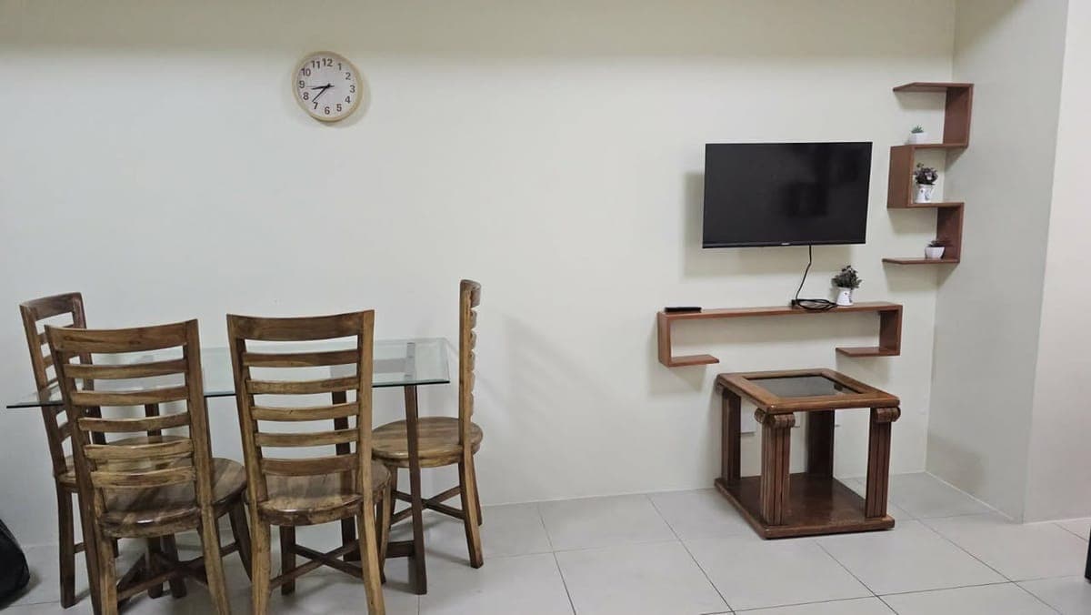 For Rent: - photo 1
