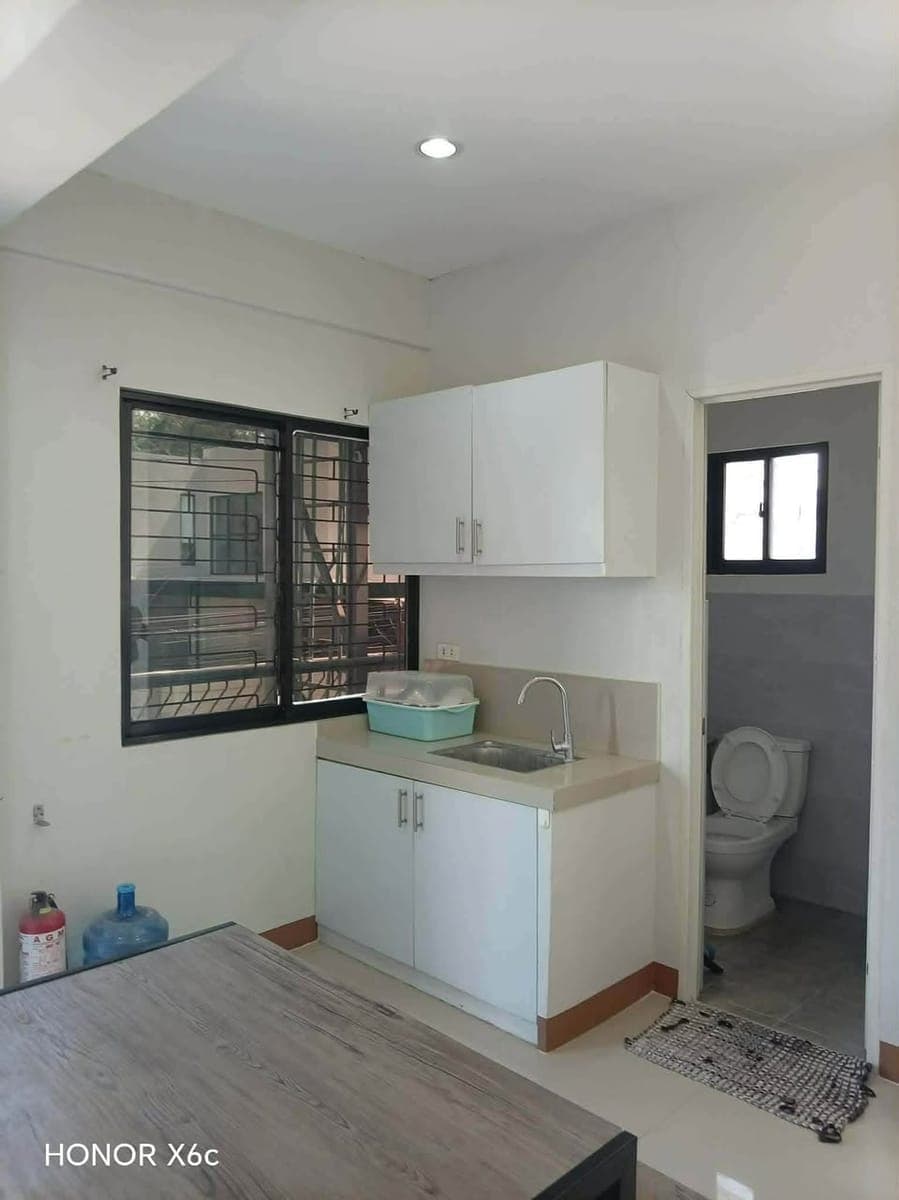 APARTMENT FOR RENT - photo 2