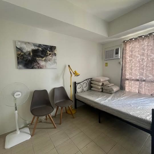 FOR RENT! Updated Photos Fresh Unit: Fully furnished Studio Unit Pioneer Woodlands - photo 3