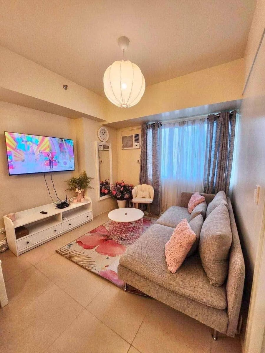 FOR LEASE - photo 1