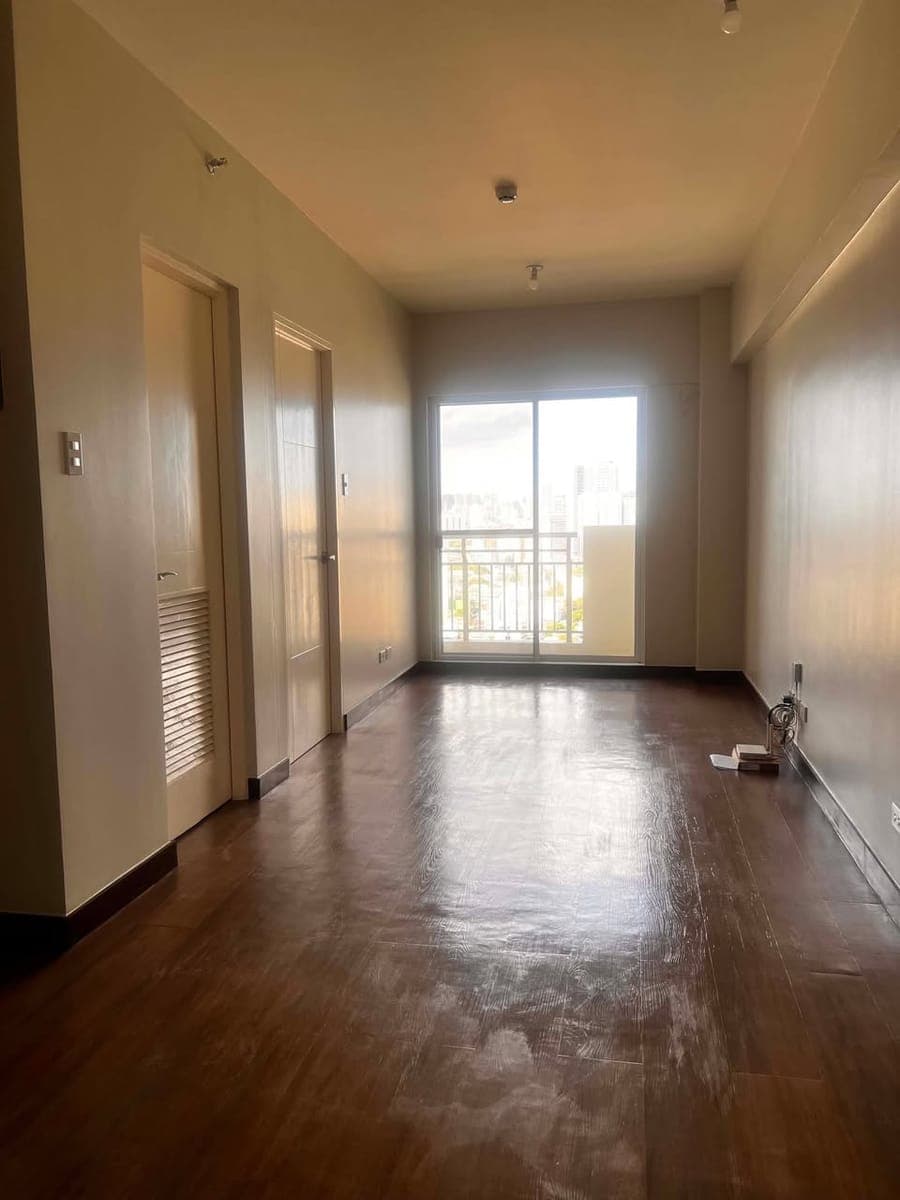 1BR Bare Unit for Rent – Aston Place - photo 1