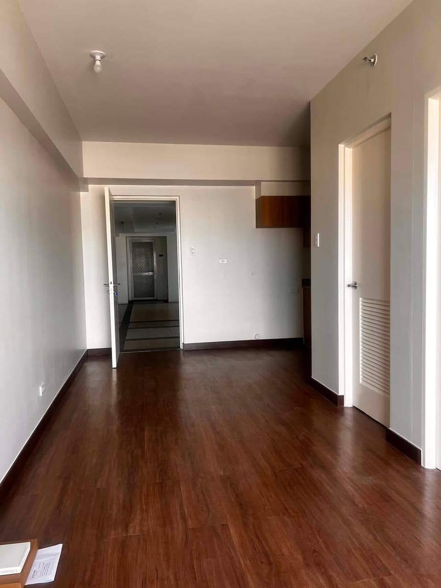 1BR Bare Unit for Rent – Aston Place - photo 2