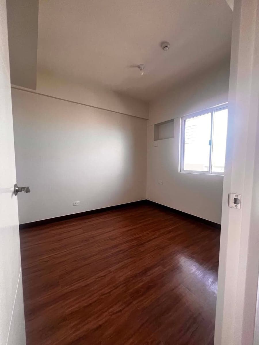 1BR Bare Unit for Rent – Aston Place - photo 4