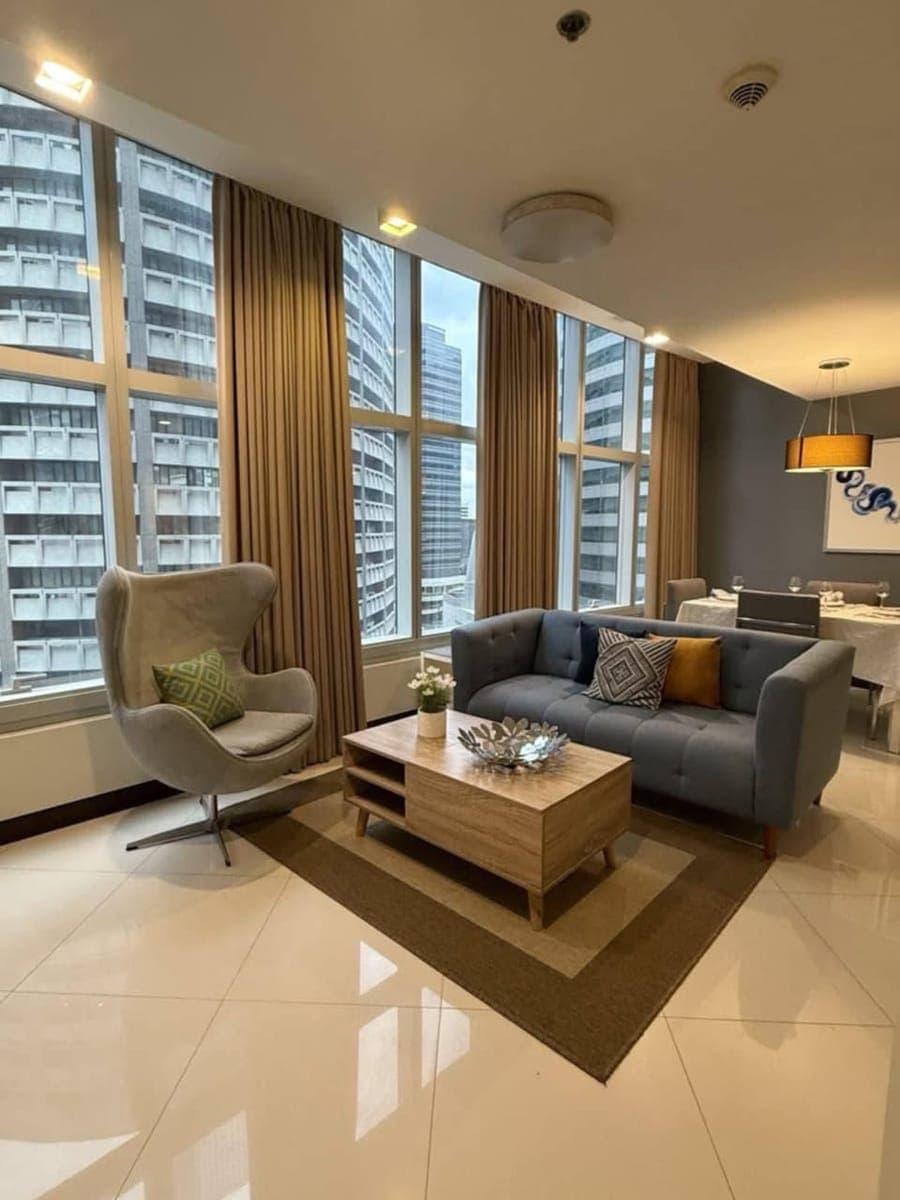 FOR RENT!!! TWO BEDROOMS WITH MAID'S ROOM AND PARKING IN ONE CENTRAL MAKATI 2BR Ful - photo 3