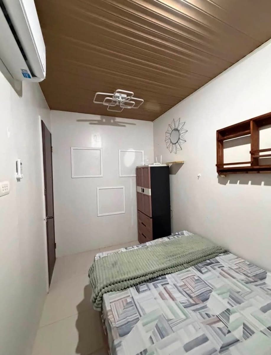ROOM FOR RENT - photo 2