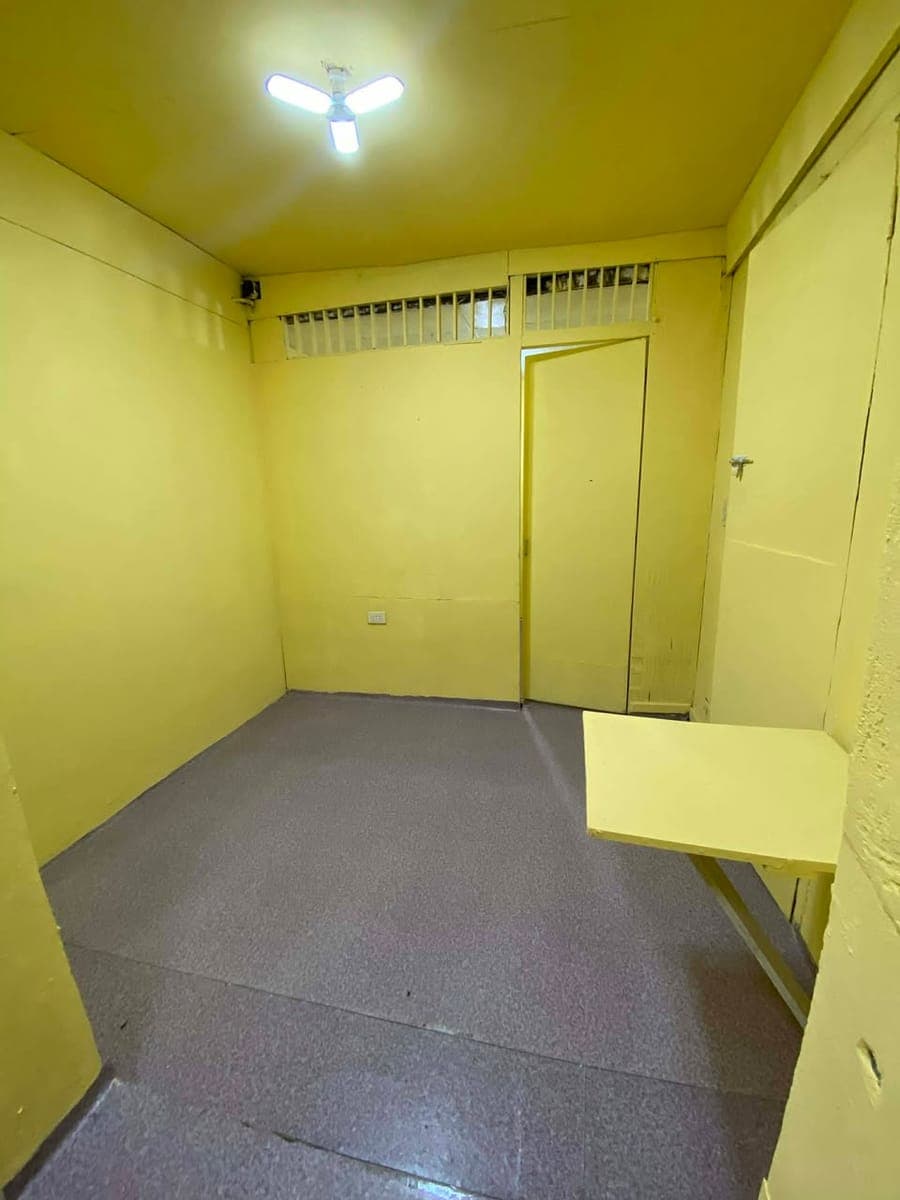 ROOM FOR RENT - photo 1