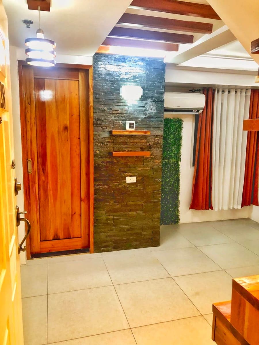 🏙️ CONDO FOR RENT – SEMI FURNISHED 🏙️ - photo 2