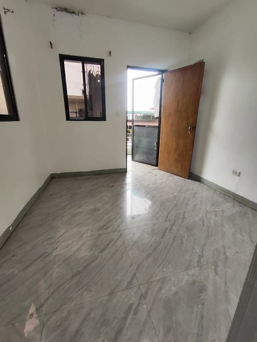 room for rent 3rd floor 1 bedroom,Mt apo palar lapit s hyway my  motor parking Sarili submeter tubig... - photo 2