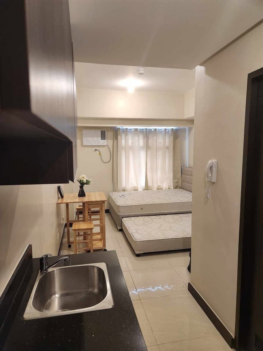 Condo for rent in Cubao Quezon City - photo 2