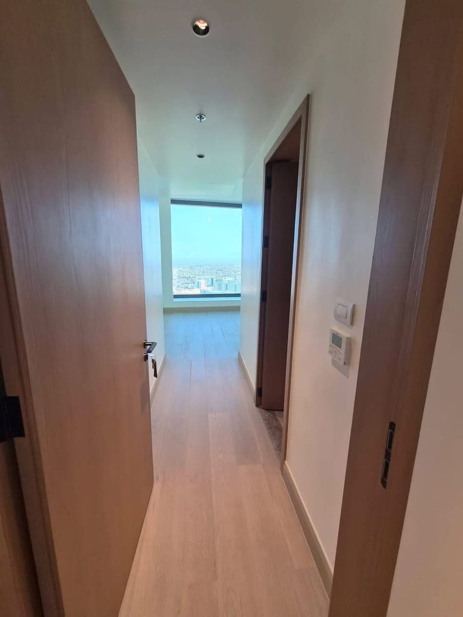 ‼️FOR LEASE AURELIA RESIDENCES, BGC, HIGHER FLOOR - photo 1