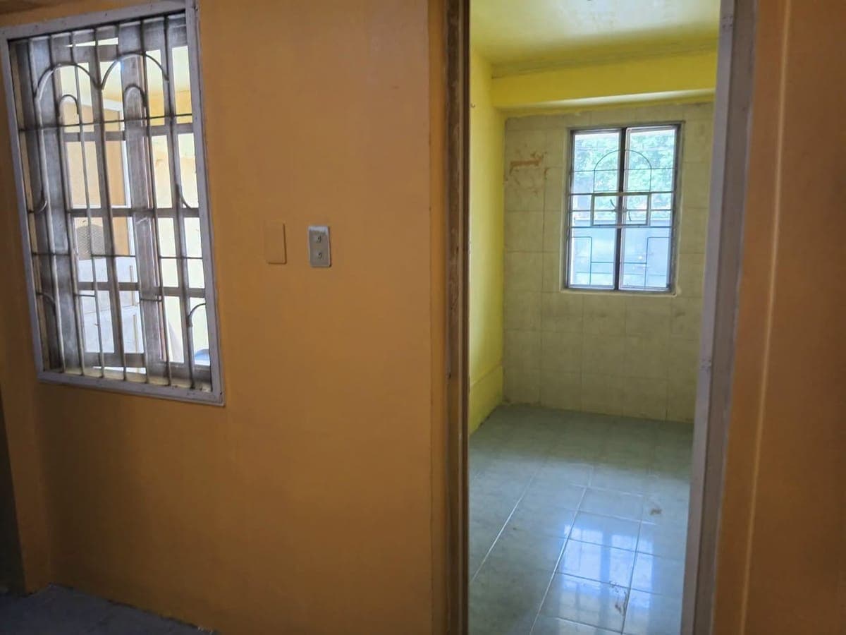 🏡 FOR RENT – Newly Renovated Townhouse 🏡 - photo 4