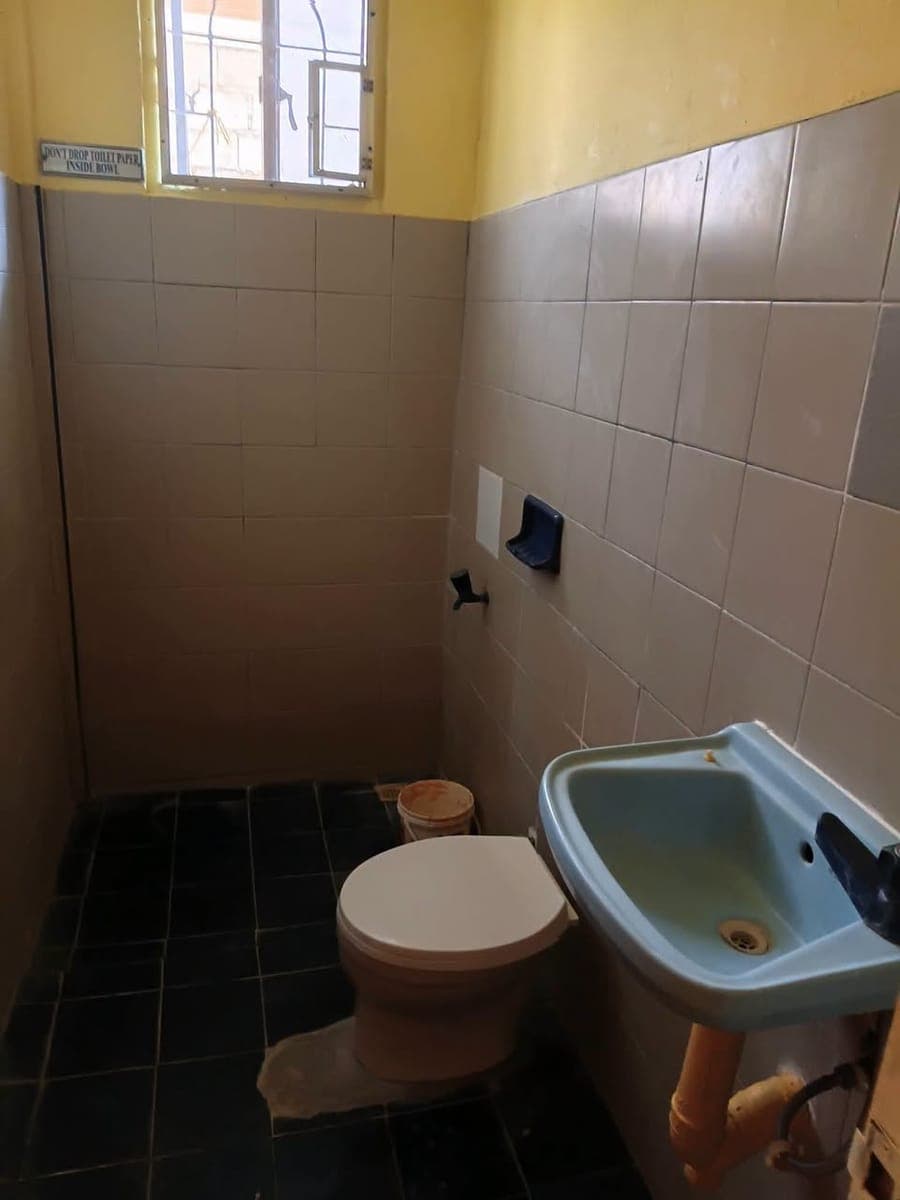🏡 FOR RENT – Newly Renovated Townhouse 🏡 - photo 5
