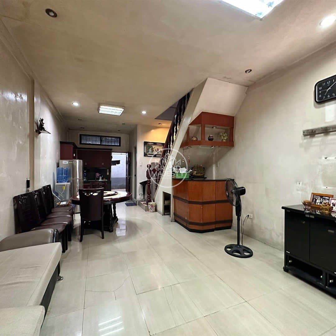 FOR LEASE HOUSE AND LOT IN SAMPALOC, MANILA - photo 5