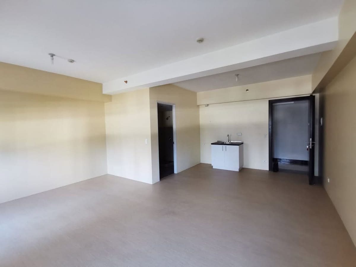 **FOR LEASE: (BGC) Avida Cityflex Tower ** - photo 1