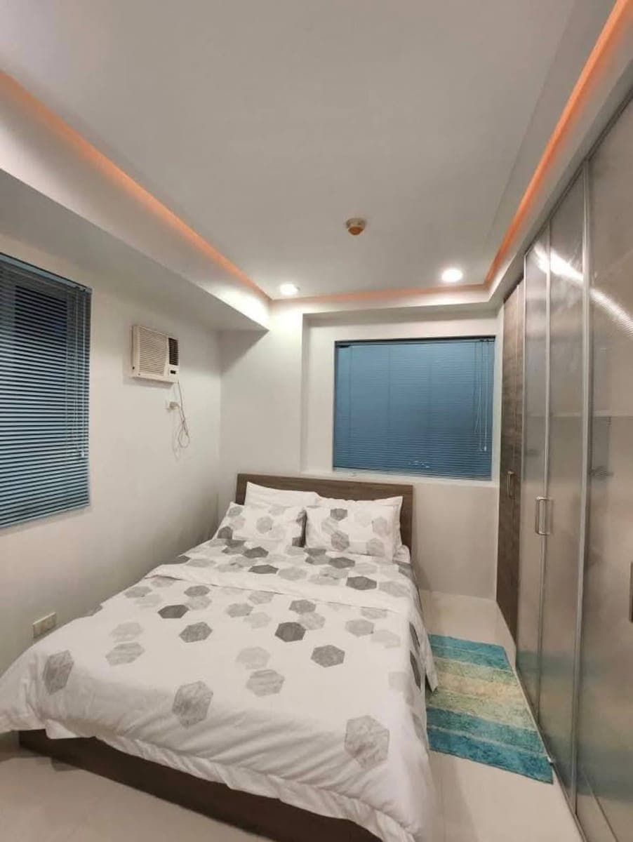 2-BEDROOM (42sqm) FULLY FURNISHED FOR RENT - photo 1