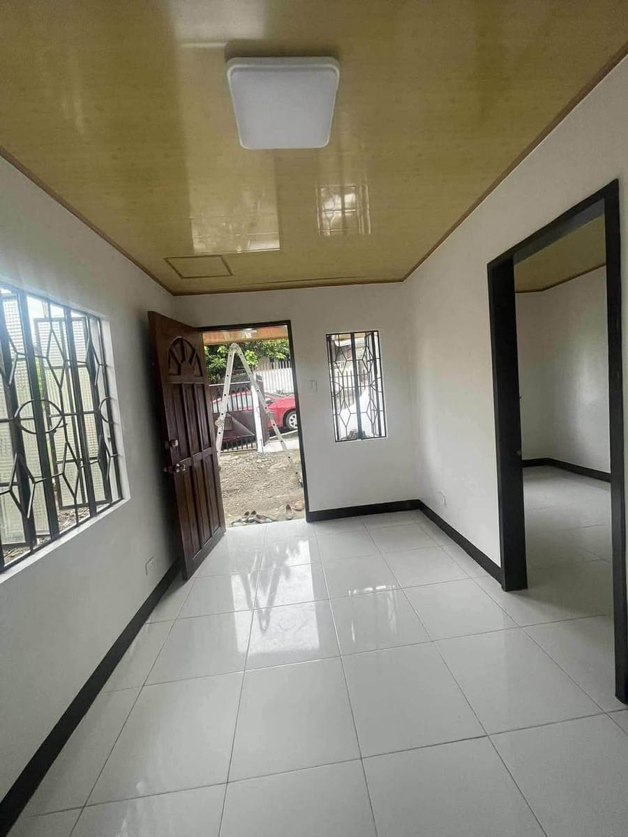 Gated Bungalow House For Rent in Upper Macasandig Arroville Subdivision - photo 2