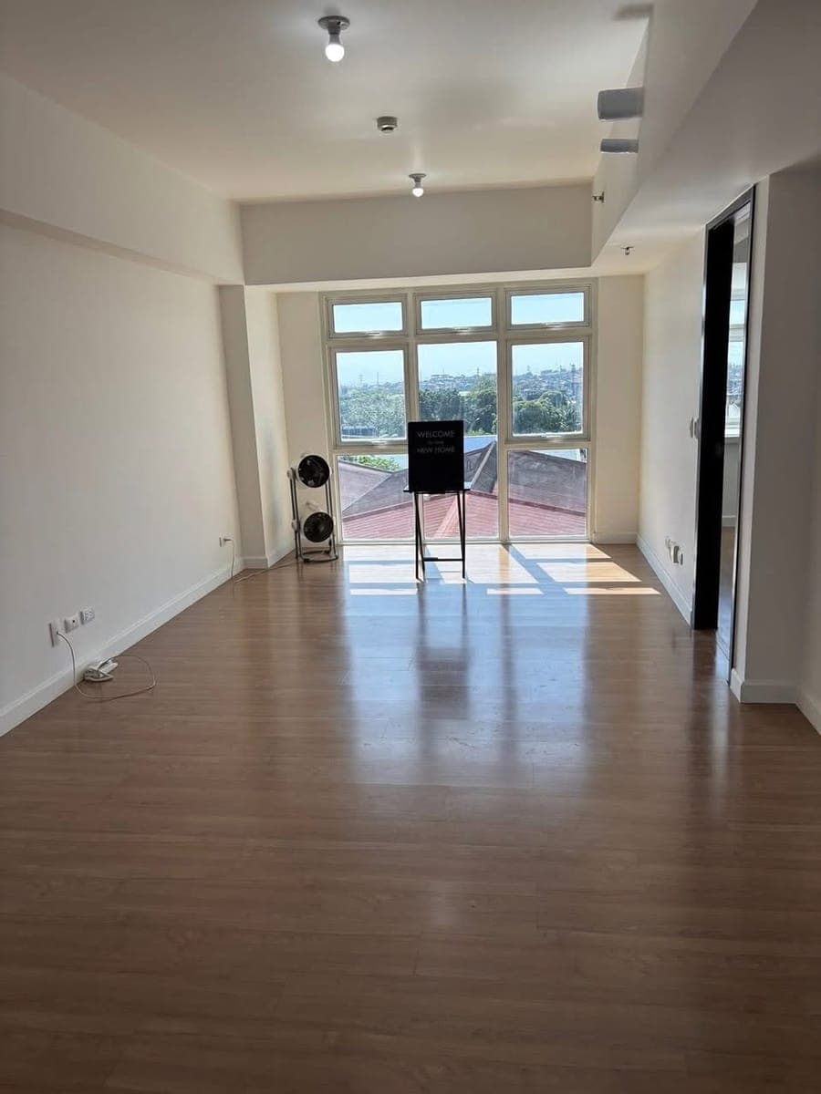 FOR RENT : THE VERANDA 1 BEDROOM - photo 2