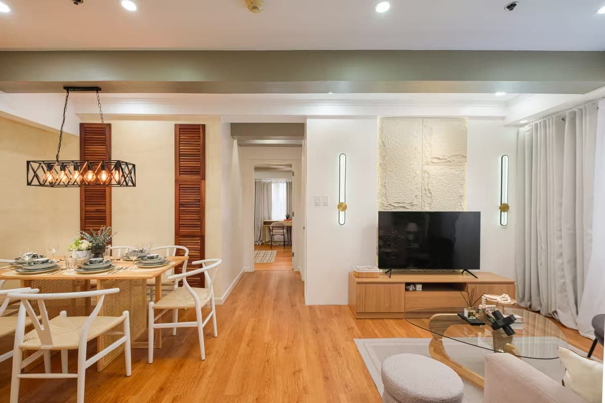 ## 🏙️ FOR LEASE/RENT | Stylish 2BR/2BA Condo in BGC – Fully Furnished | Move-In Ready - photo 4