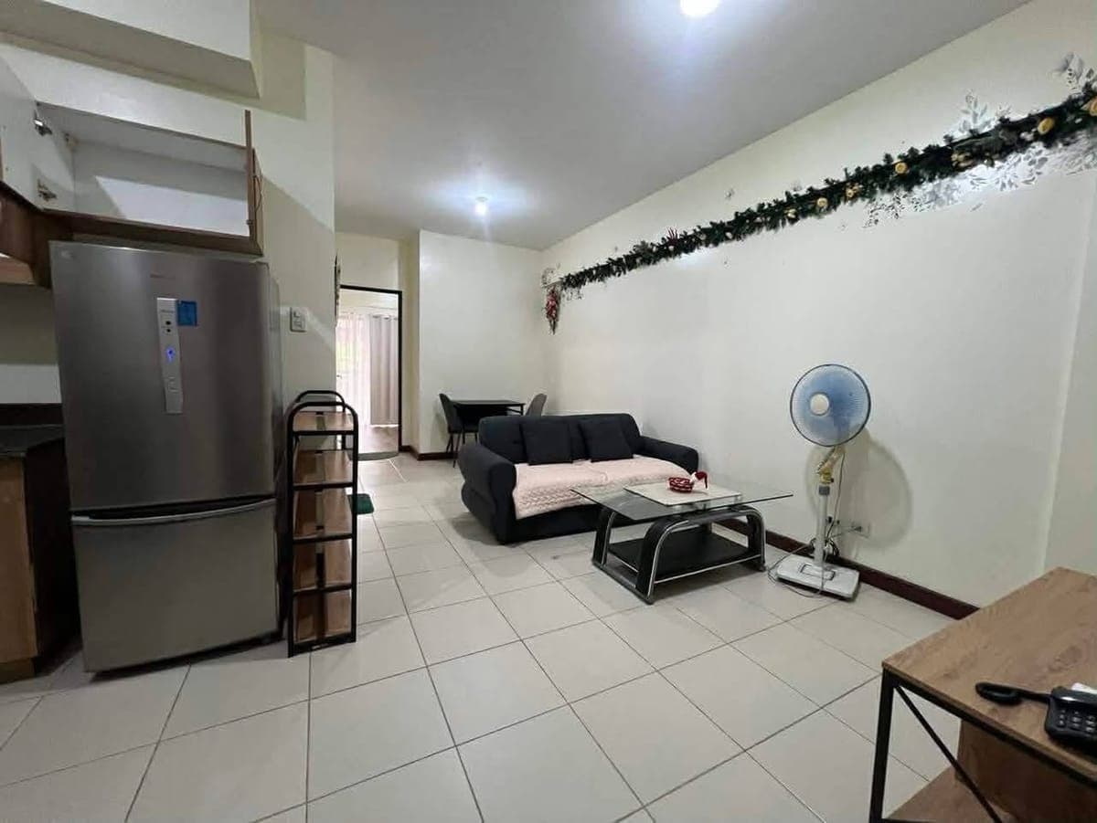 30K MONTHLY | 2-BEDROOM WITH BALCONY AND PARKING AT IVORYWOODS RESIDENCES‼️ - photo 3