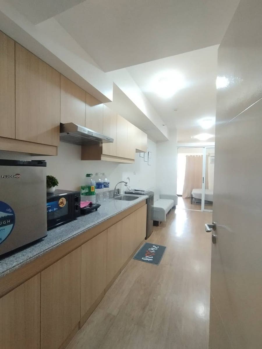 🏙️ Condo Unit for Rent at Infina Towers - photo 2