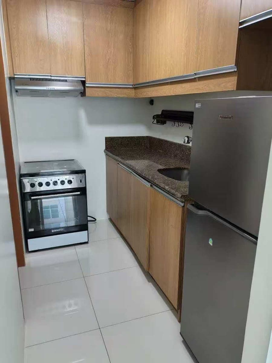 🏙️ FOR RENT | 2BR in central park west, BGC - photo 2