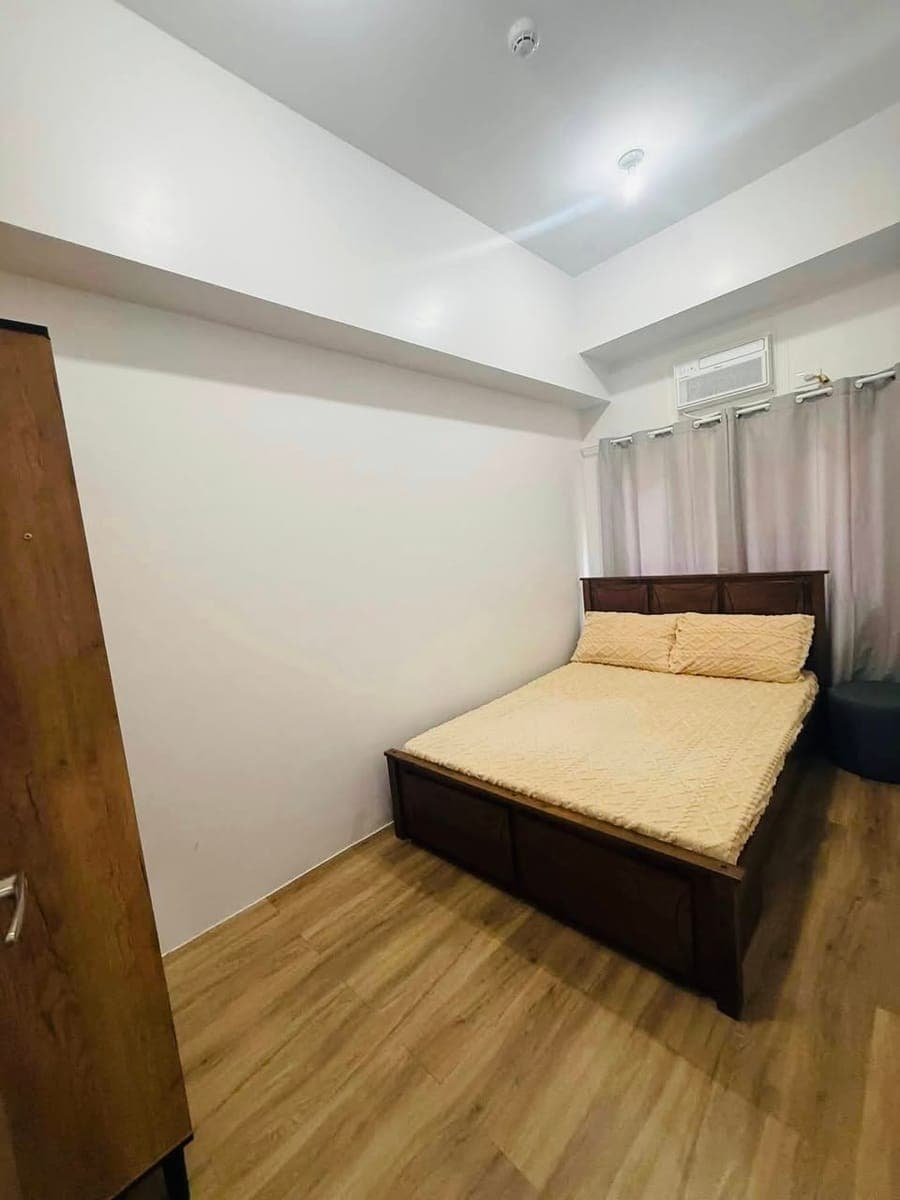 My 1 Bedroom Fully Furnished Condo is now Available for Immediate Move in. - photo 5