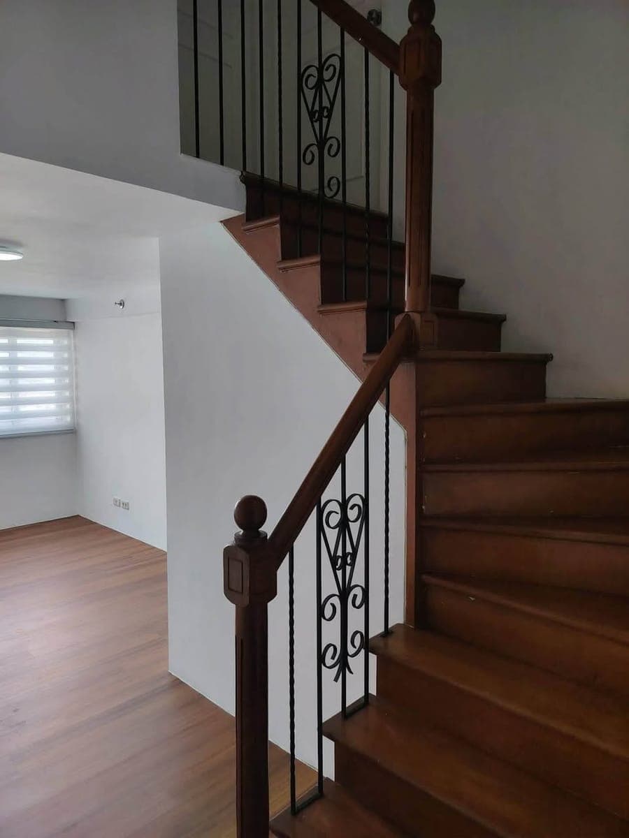 🏡✨ FOR RENT: Spacious 2-Bedroom Loft in Quezon City! ✨🏡 - photo 4