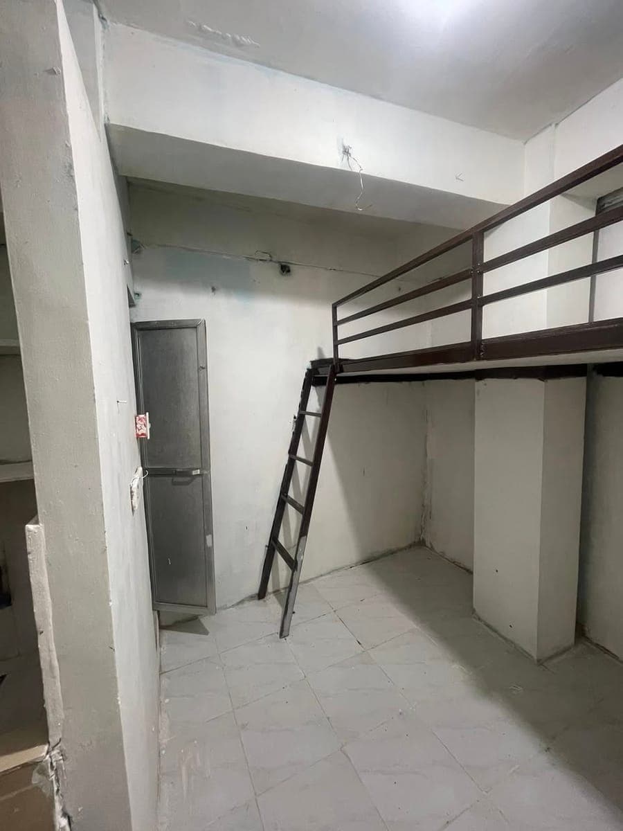 loft bed studio type - 5.5k - photo 3