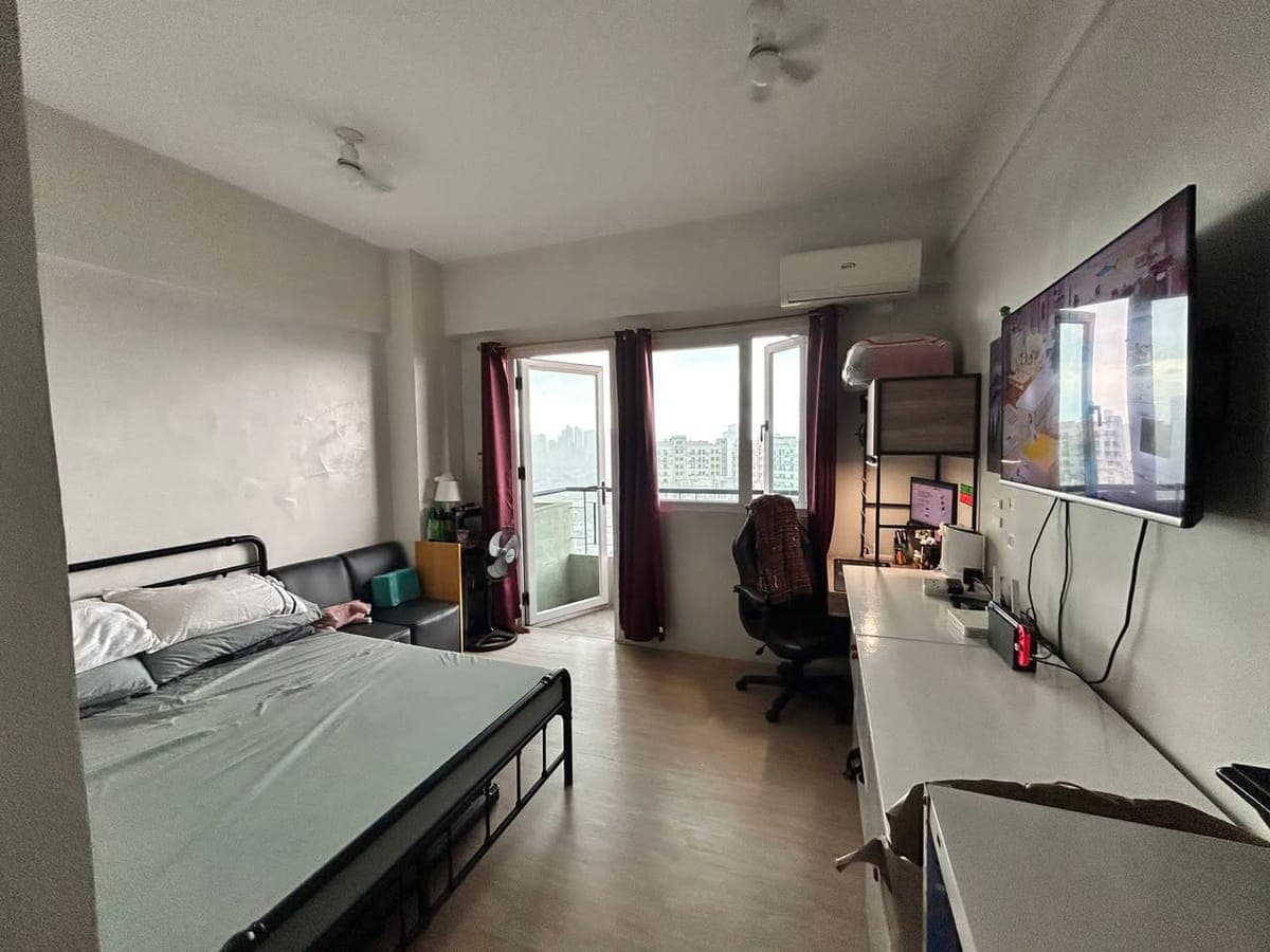 # **✨FOR RENT: CONDO + FREEBIES✨** - photo 1