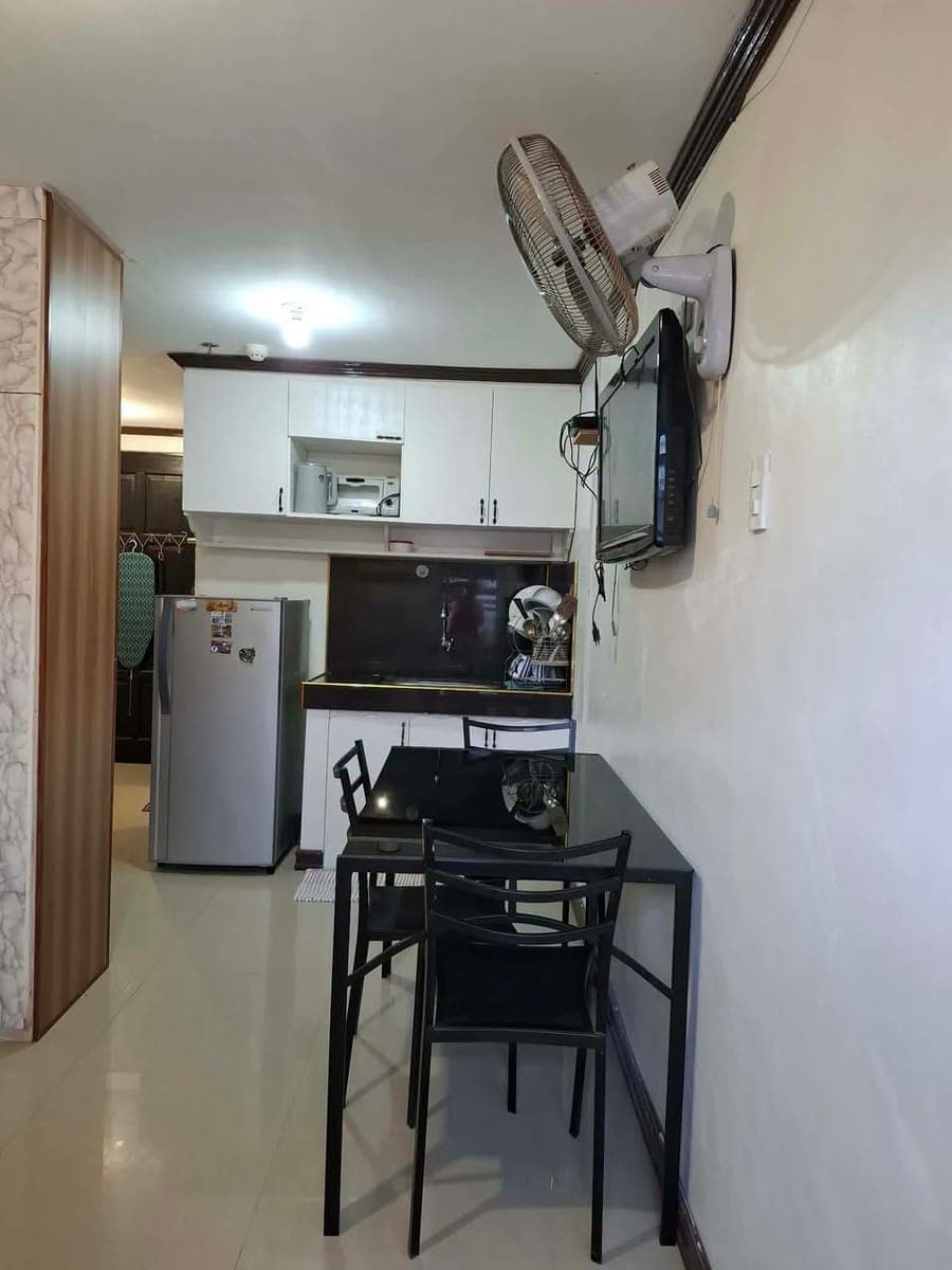 Familia Apartment For Rent - photo 3