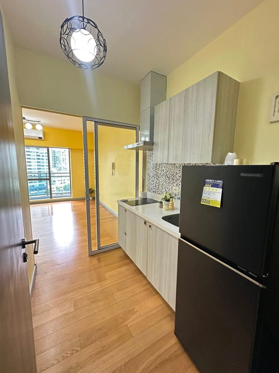📍 CONDO UNIT FOR LEASE - photo 1
