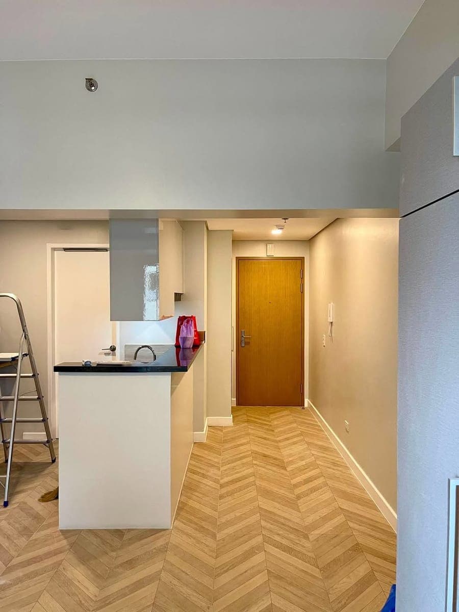 For Lease - photo 5