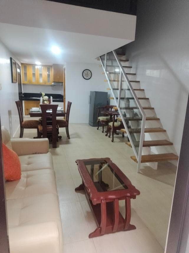 🏡Condo unit 1 Bedroom Loft type  for Rent !! - photo 1