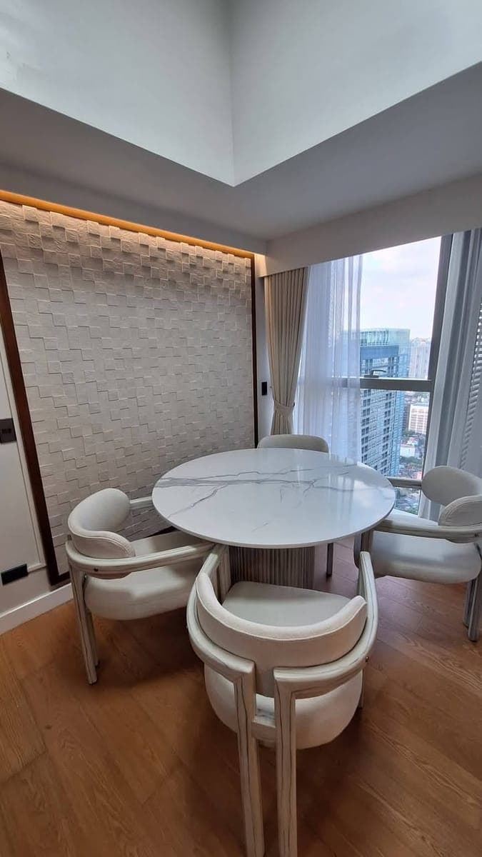 Elegant 2BR with Parking at The Seasons Residences – Haru Tower - photo 2