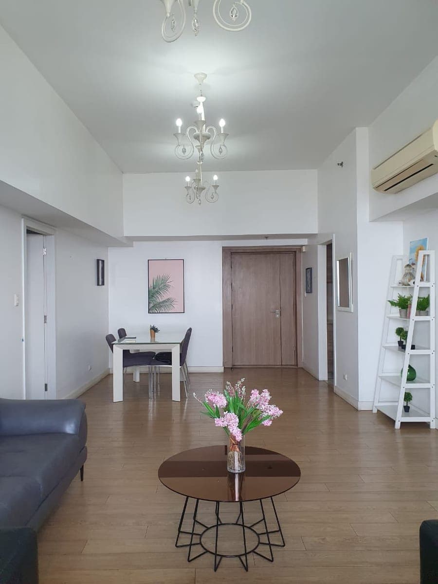 Two bedrooms (2br) One Shangrila Place For Rent at Edsa Shangrila, mandaluyong - photo 2
