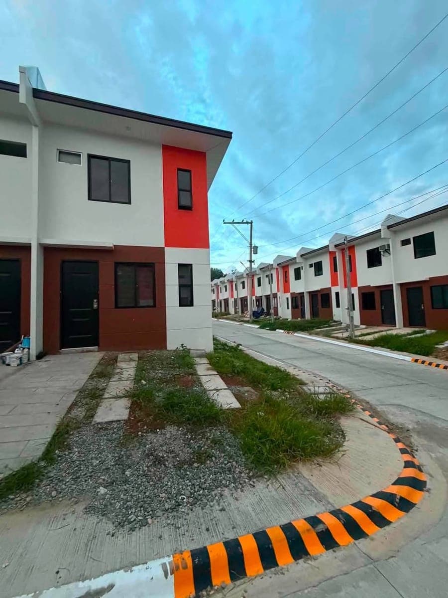 10,000/ month @ tiera nava opol - photo 3