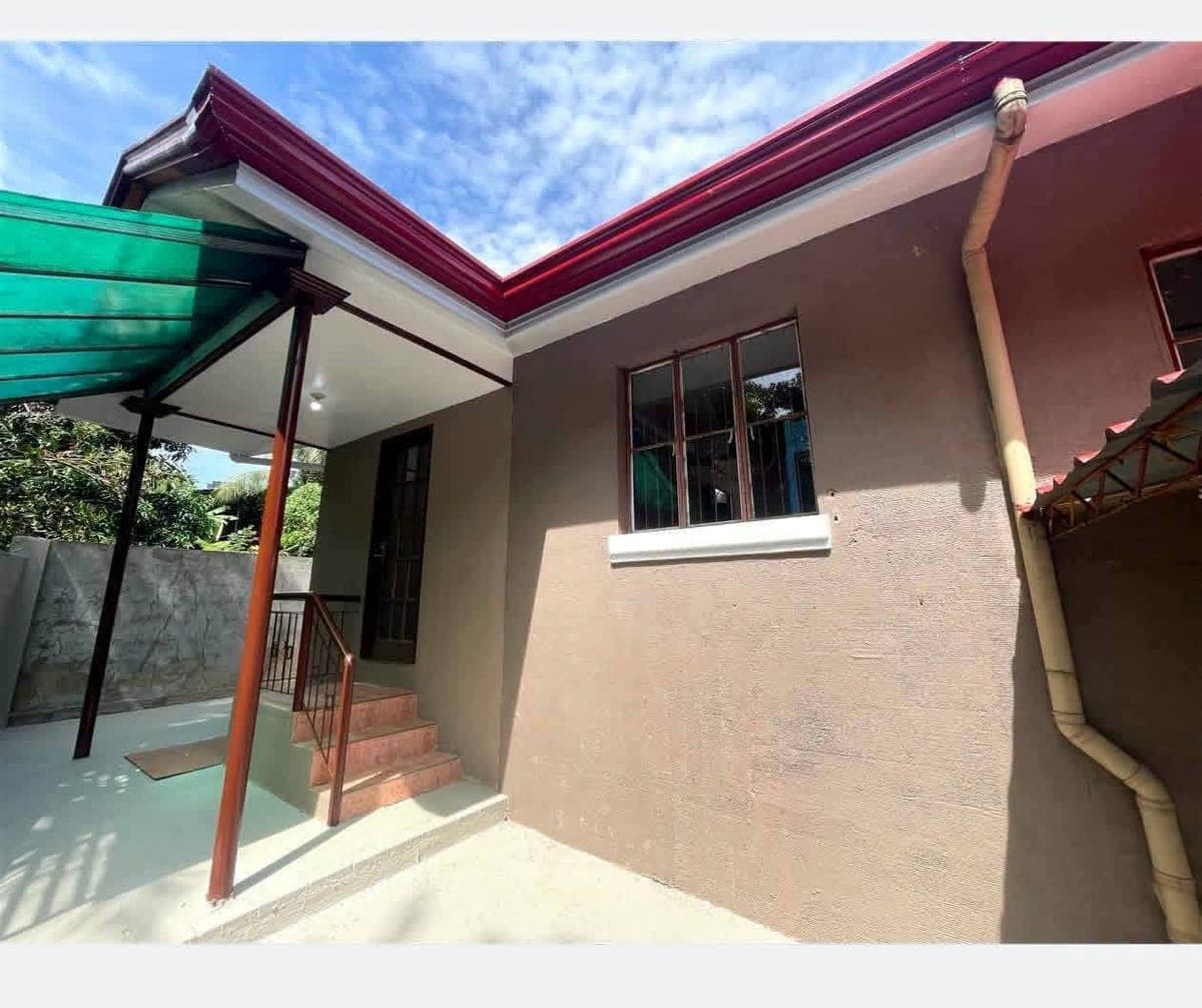 House For Rent - photo 1