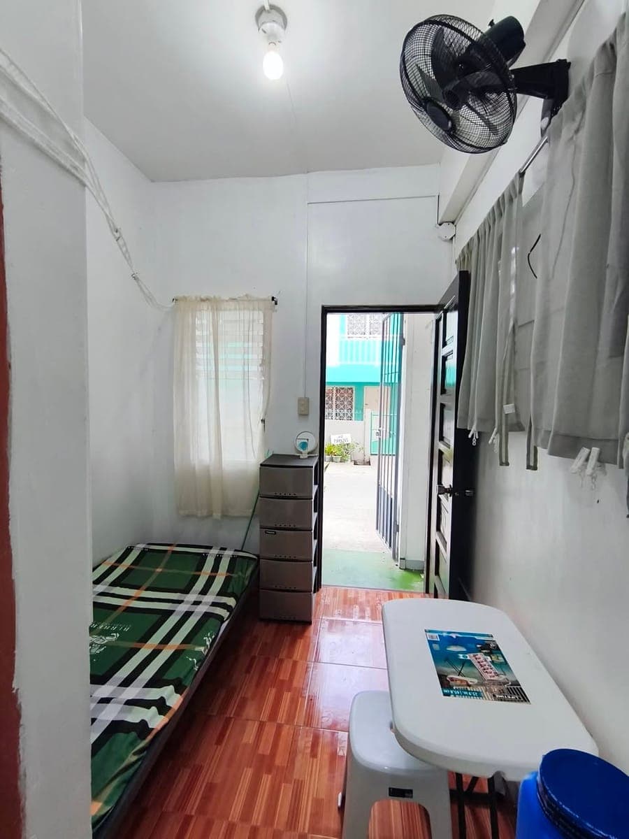 Pad for Rent - photo 1