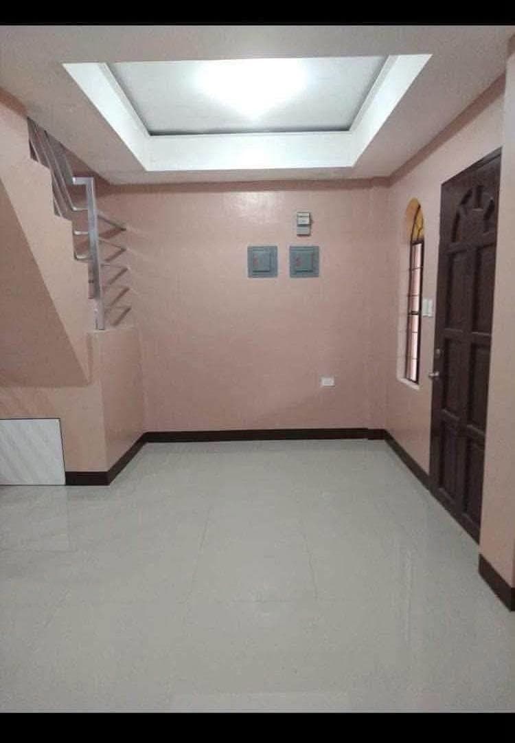 House for Rent : Available ( Duplex Style: 2 storey ) - photo 3