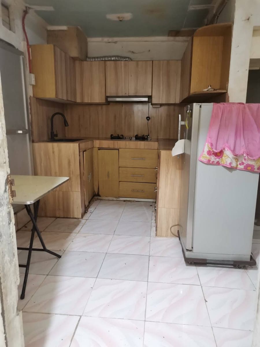 Ptpa. Available For rent at the back of  first floor with 1 bedroom with own sink ang gas range prov... - photo 1