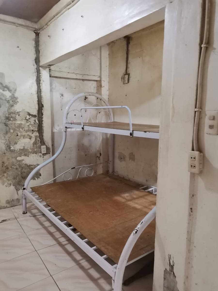 Ptpa. Available For rent at the back of  first floor with 1 bedroom with own sink ang gas range prov... - photo 5