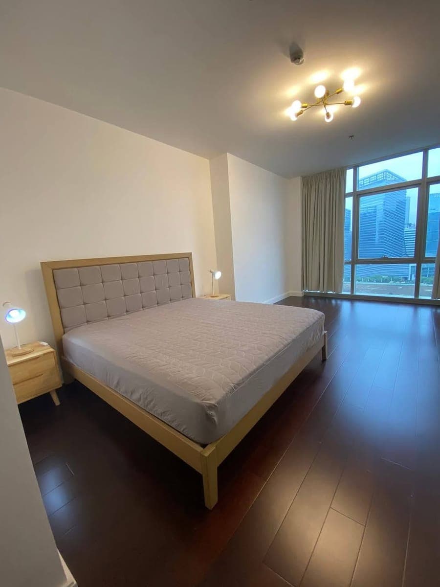 For Lease: WEST GALLERY PLACE in BGC - photo 3